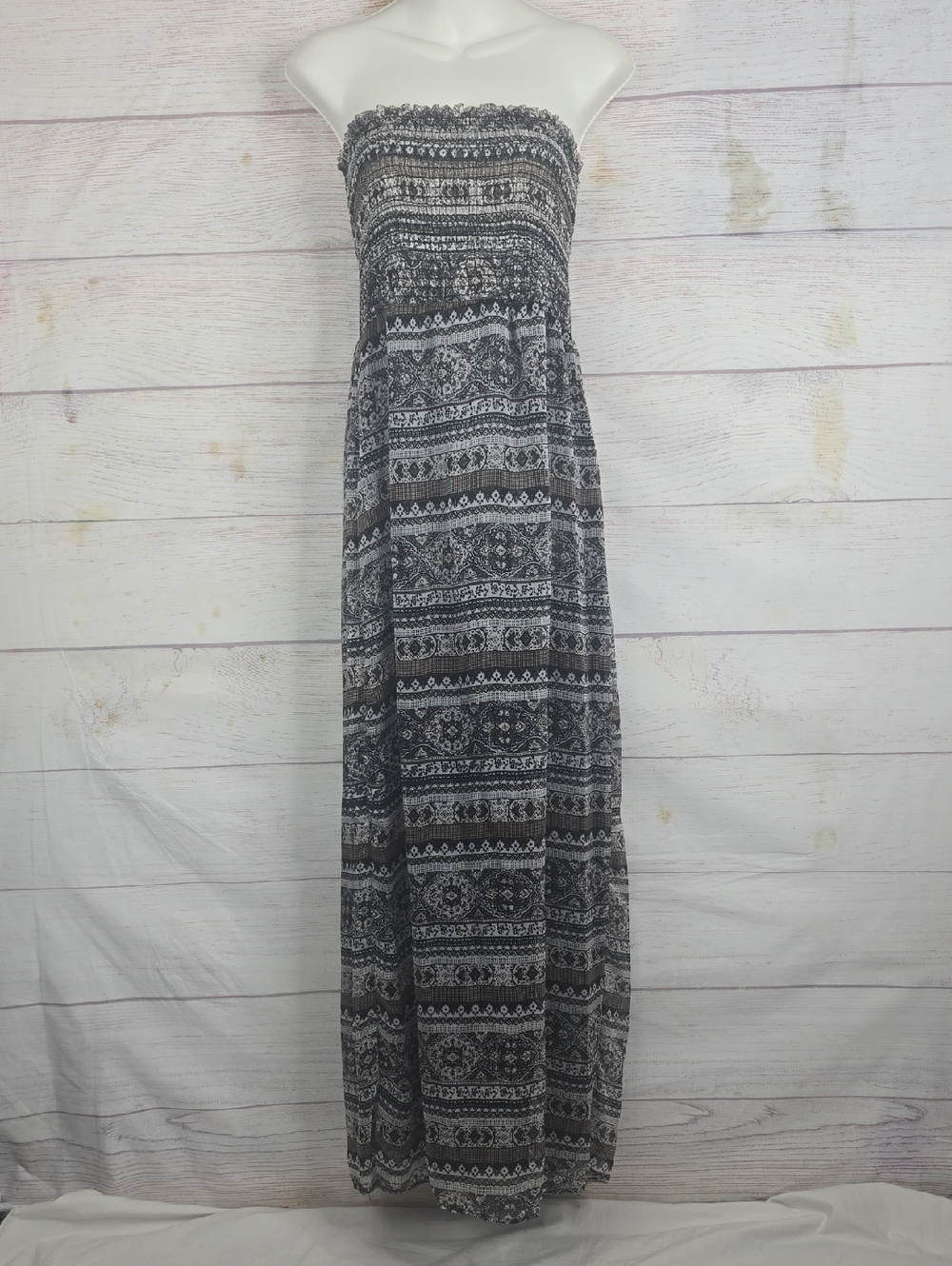 D' Closet Black & Gray Strapless Patterned Maxi Dress Sz Med